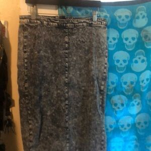 EUC jean pencil skirt, juniors xl.